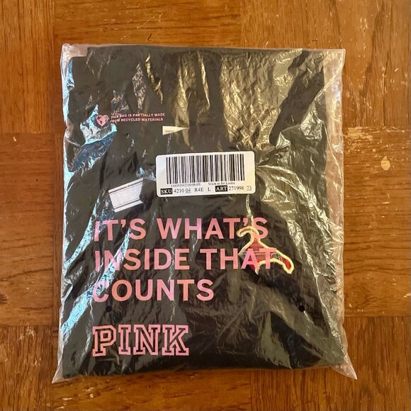 PINK Victoria's Secret "Santa Fav" Cotton Campus Long-Sleeve - Large - NWT - Picture 5 of 6